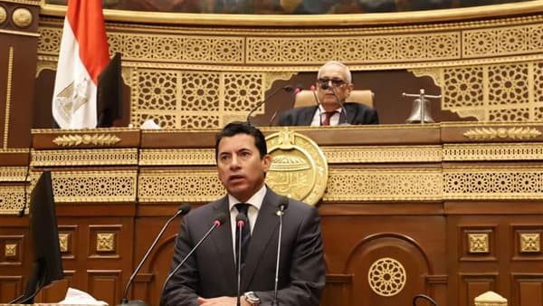 رئيس مجلس الشيوخ يحدد رؤساء الهيئات البرلمانية