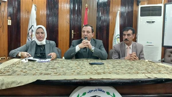 مدير تعليم بني سويف يؤكد أهمية المتابعة لتحقيق الانضباط في المدارس