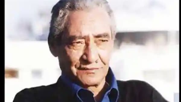 Al-Abnoudi family denies poem authorship