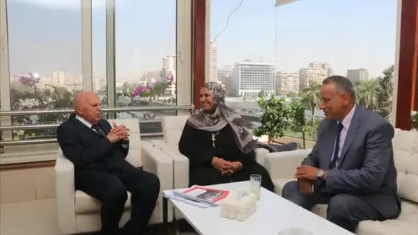 Teachers' Union honors Qalyubia school managers