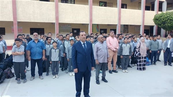 Dr. Essam Omara reviews Beni Suef schools