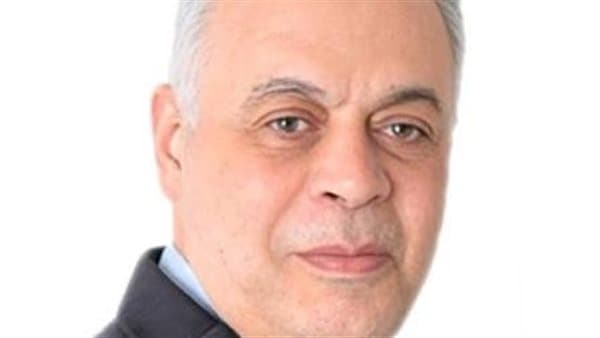 حبس متهم بسبب أشرف زكي سنة وغرامة