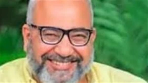 بيومي فؤاد يطعن على أجر السكن والنفقة