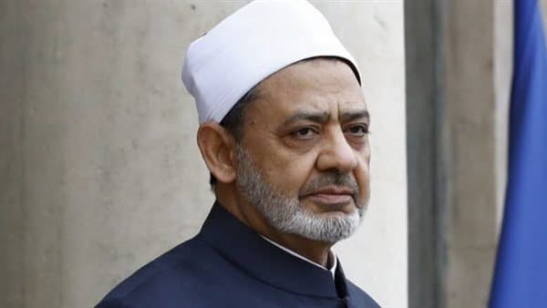 شيخ الأزهر يعزي بوفاة أمير عبد الحميد