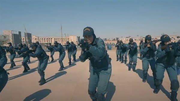 خريجو الشرطة يثمنون تكريم الرئيس