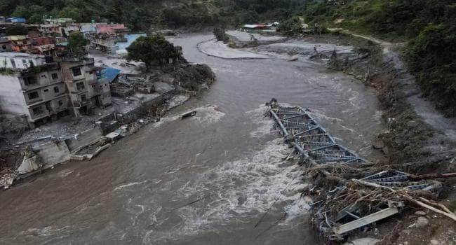 Nepal Floods Kill Over 600