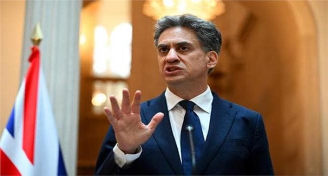 وزير الخارجية البريطاني يدعو لشرعية الاحتلال