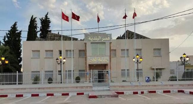 بلدية العين بصفاقس تفوز بجائزة رئيس الجمهورية لأفضل بلدية لعام 2025