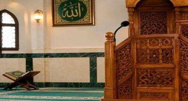 وفاة إمام خلال خطبة الجمعة في تالة