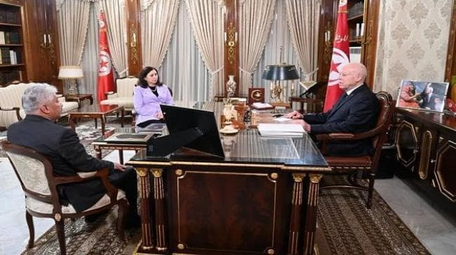 الرئيس يراقب تنفيذ قانون تشغيل العاطلين