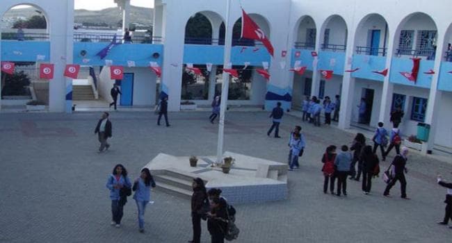 Awareness hour held before schools nationwide