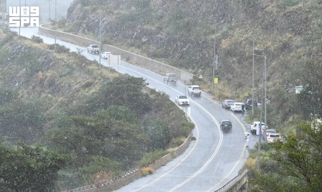Al-Suda rains boost highland appeal