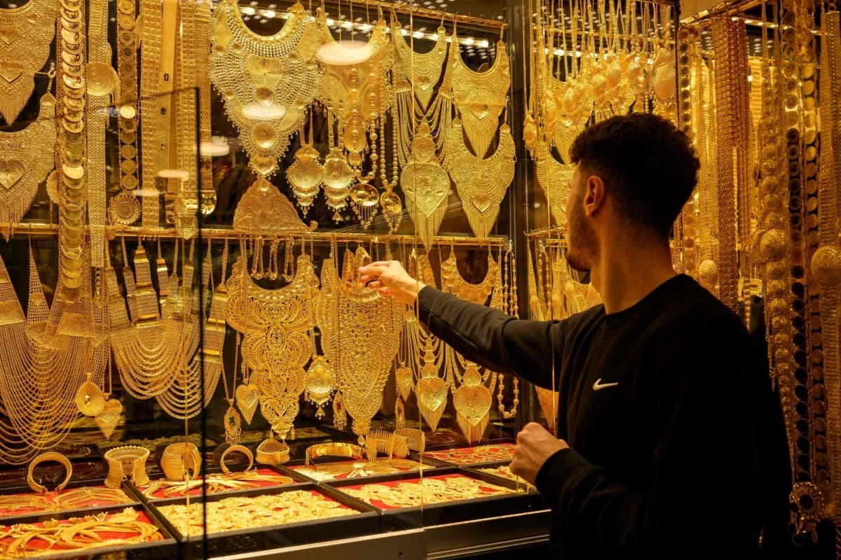 Gold drops to two-month low amid US-Iran tensions
