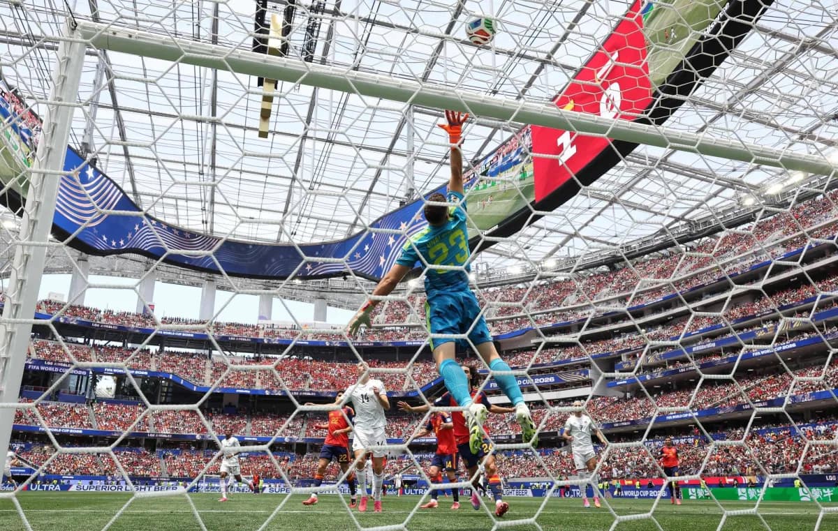 Mexico and Spain team uphold "Clean Sheet" for 2026 World Cup
