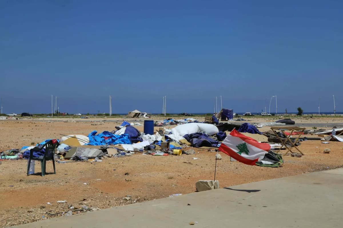 نازحون لبنانيون يعودون لمنازلهم بعد وقف النار