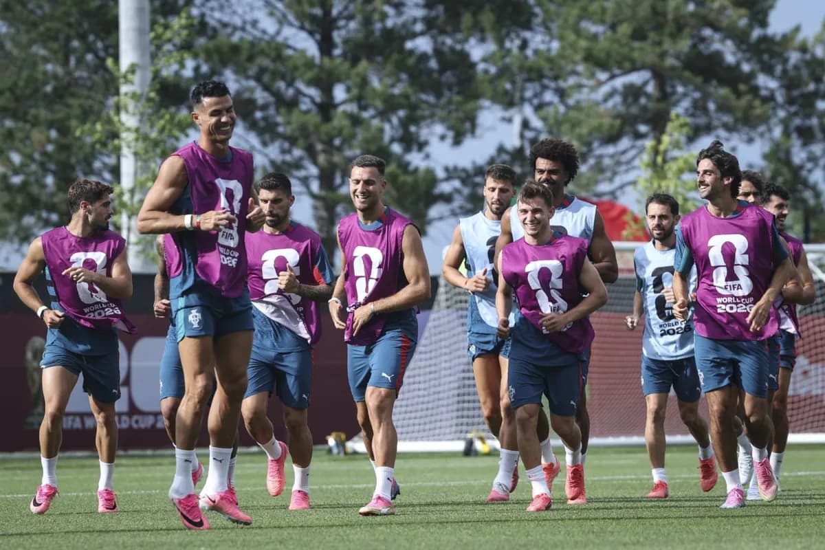 Spain and Portugal meet in summit US reaches quarter-finals