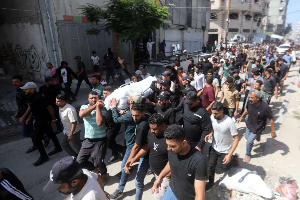 حركة حماس تحل حكومتها وشعث يطالب بتوحيد السلطة