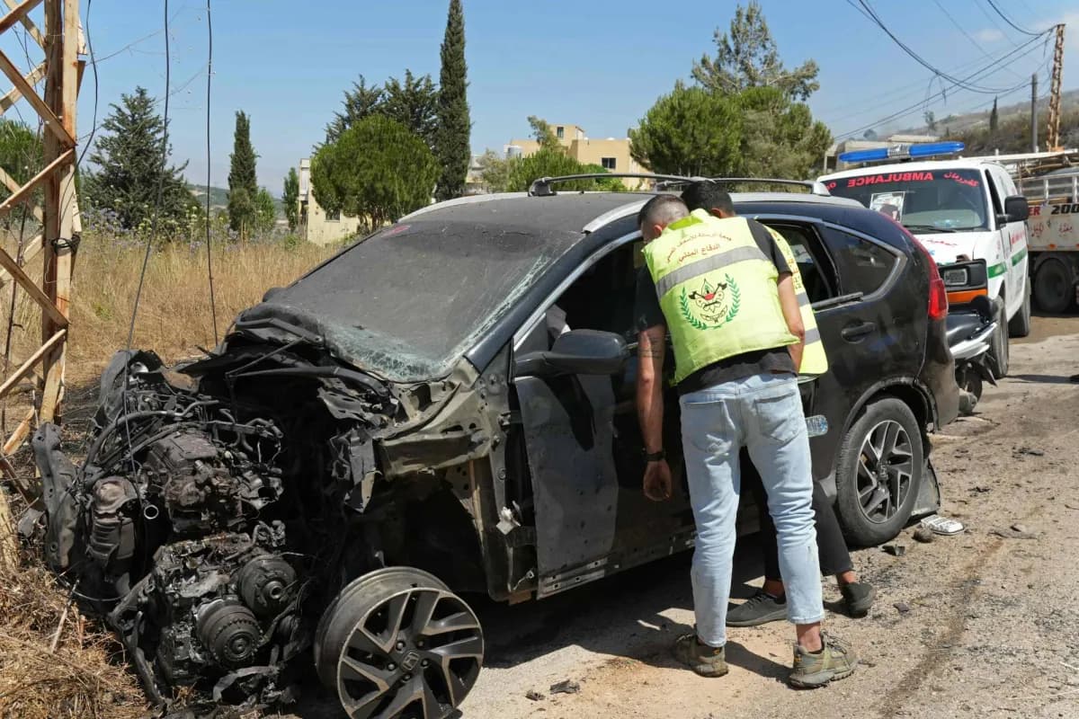 One killed and one injured in Israeli strikes in southern Lebanon