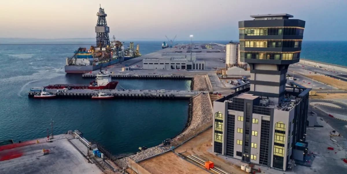 Oman Summons Iranian Ambassador Over Territory Targeted in Recent Incidents