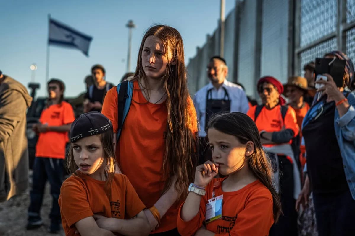 Israeli officials plan Gaza settlement protest