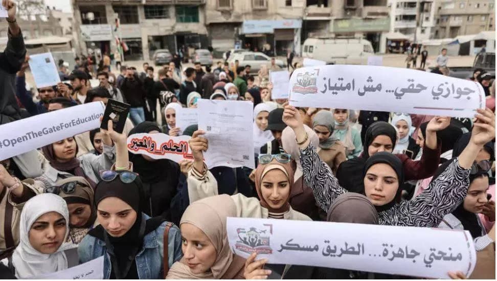Gazan students face delays in evacuation to Italy