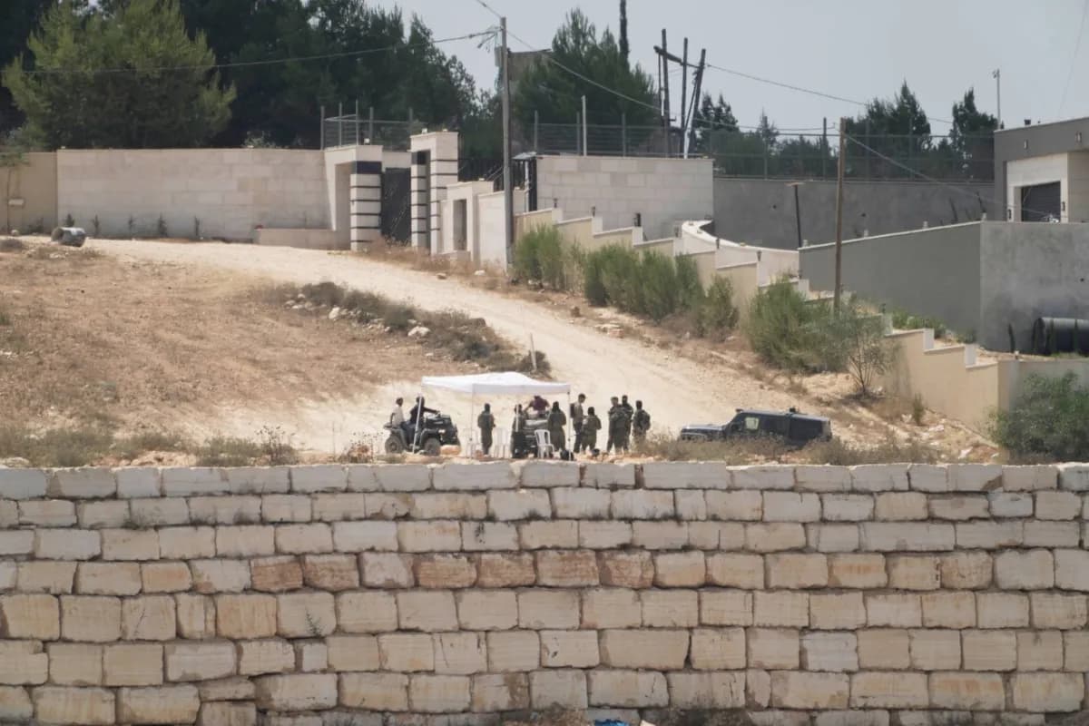 Qusra settlers' blockade persists amid US visit