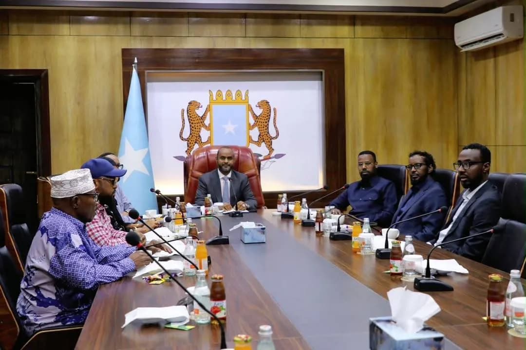 Somali Parliament Speaker Meets Opposition to Resolve Disputes