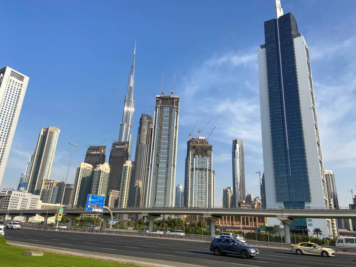 UAE Air Defense Spots Missile Threat