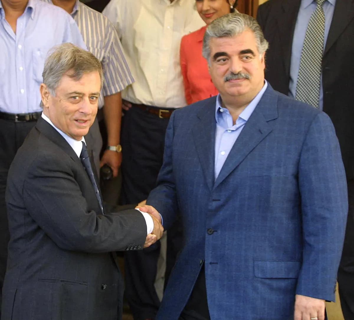 قبل اغتياله خدام ينصح الحريري بالرحيل