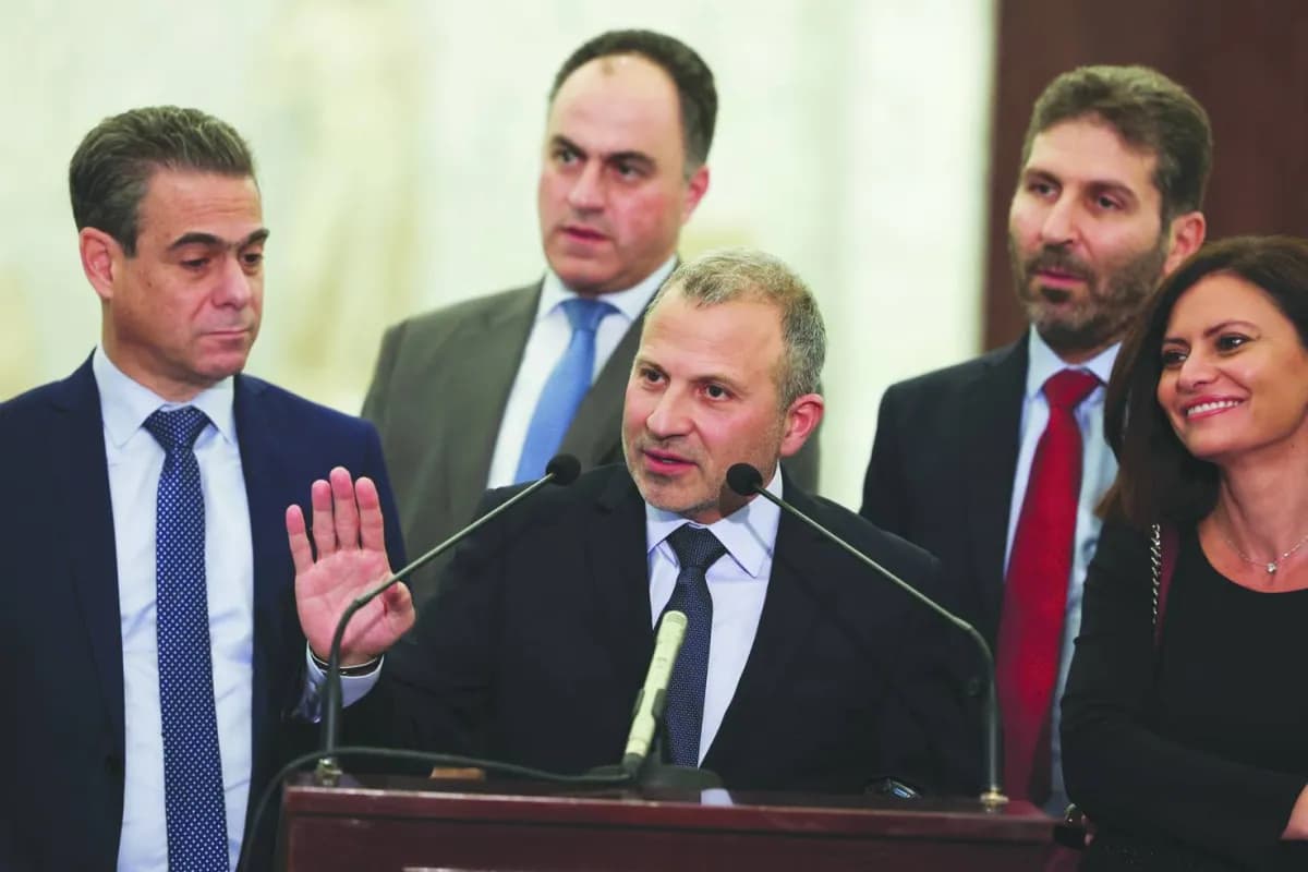 لبنان باسيل ينتقد أداء الحكومة