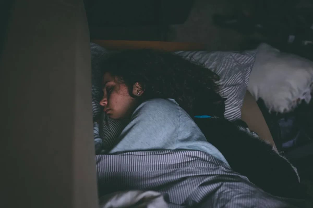 كم ساعتك للنوم المناسبة