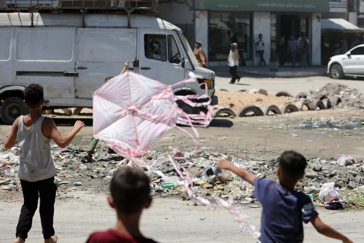 أطفال غزة يفقدون متنفسهم بعد تهديدات إسرائيل
