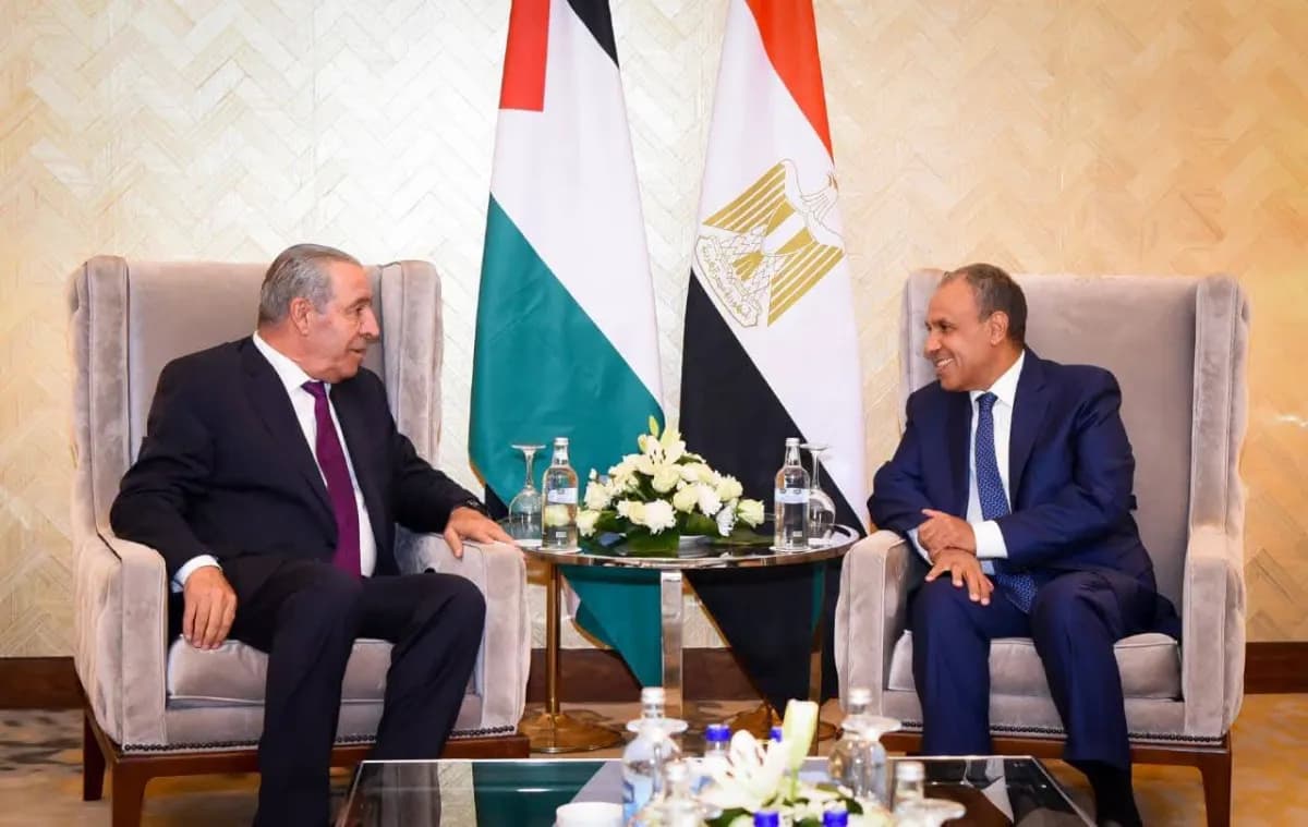 Palestinian groups expect progress in reconciliation next week