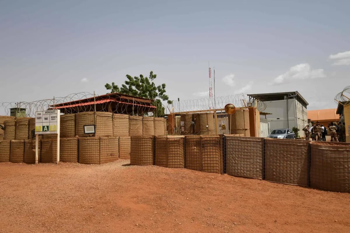 Russian forces stop Niger coup