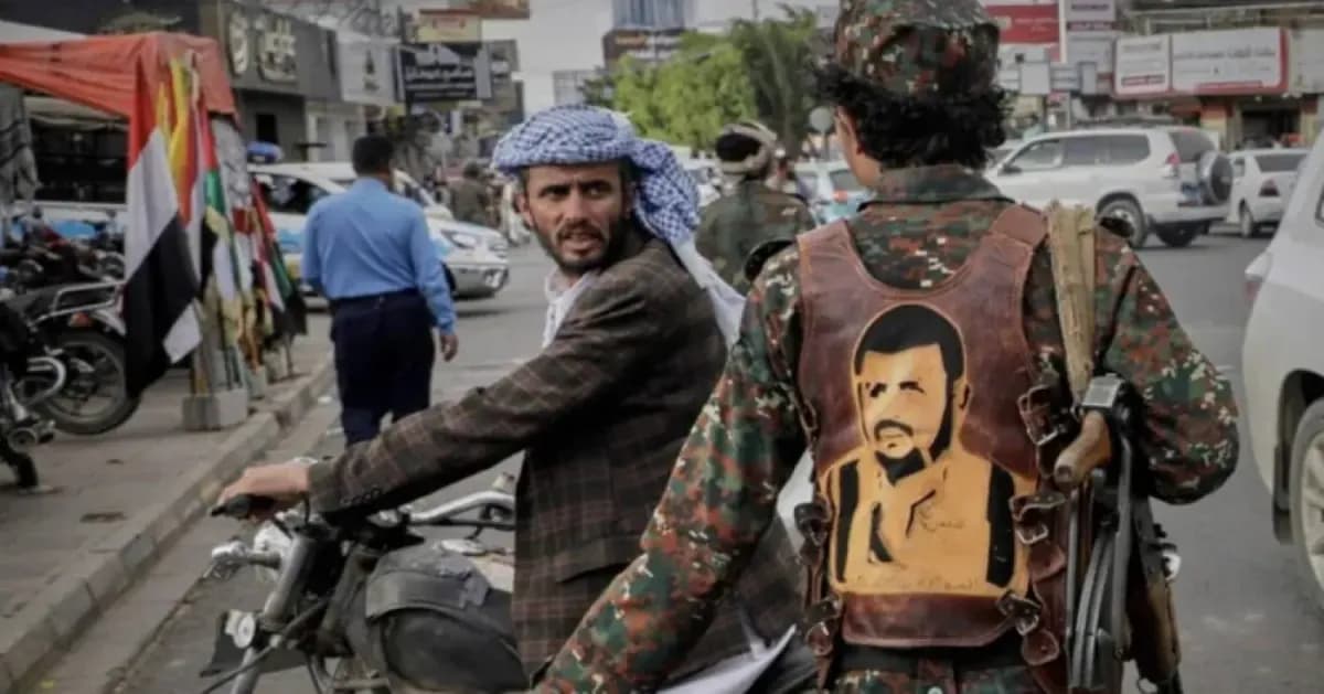 تصعيد حكومي يطال قيادات حوثية