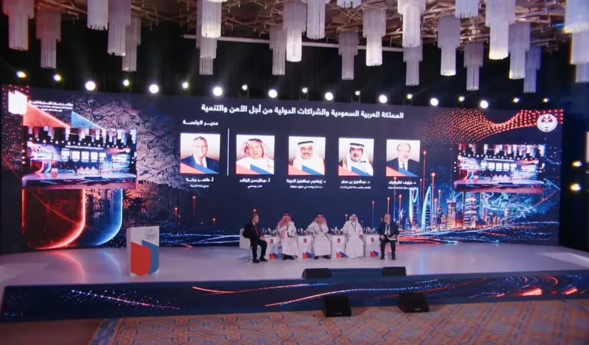 Security and History Talks: Alliances and Energy Stability