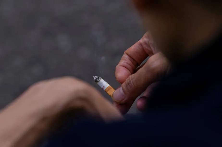 Passive smoking claims 1.7 million lives annually