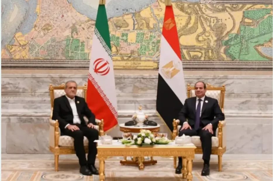 السيسي يلتقي بزعماء إيران ويدعو للتهدئة