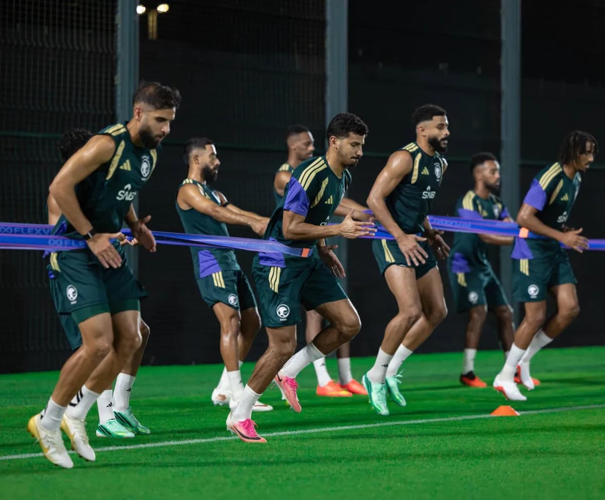 من يسيطر على أرقام كأس الخليج التاريخية قبل النسخة 27