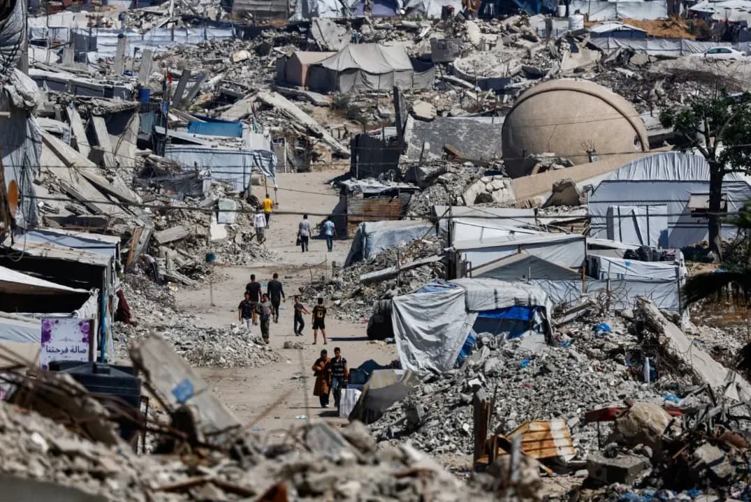 8 Arab and Islamic Foreign Ministers Urge Gaza Plan Execution
