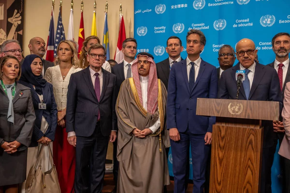 السعودية تتصدر اجتماعاً دولياً لدعم حل الدولتين