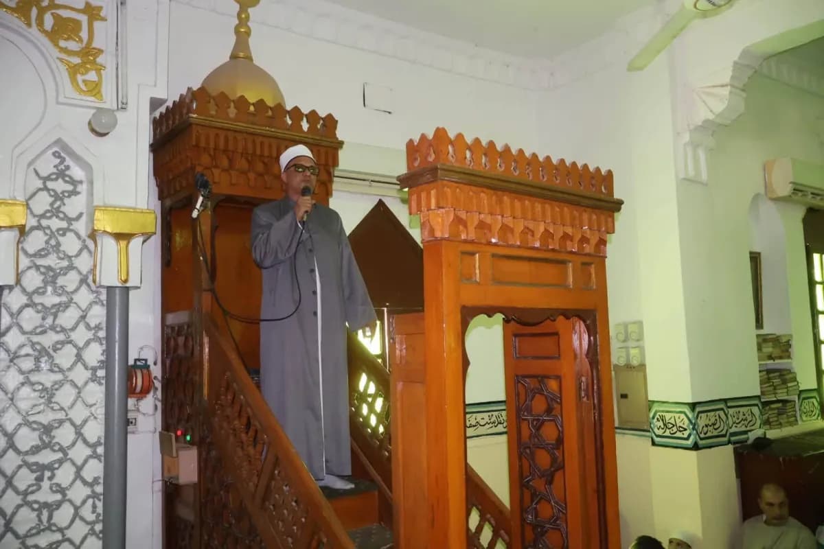خطبة الجمعة تؤكد حرمة تصوير الأفراد بدون إذن