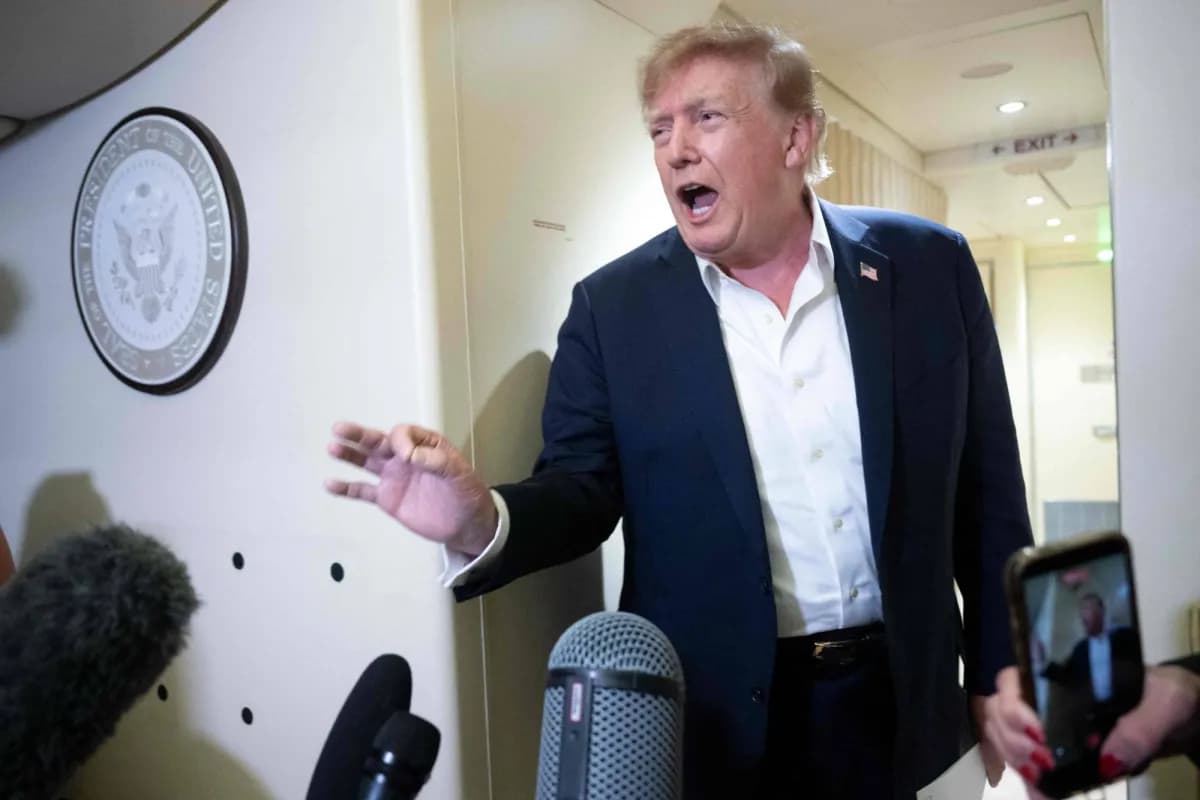 White House restricts CNN on Air Force One
