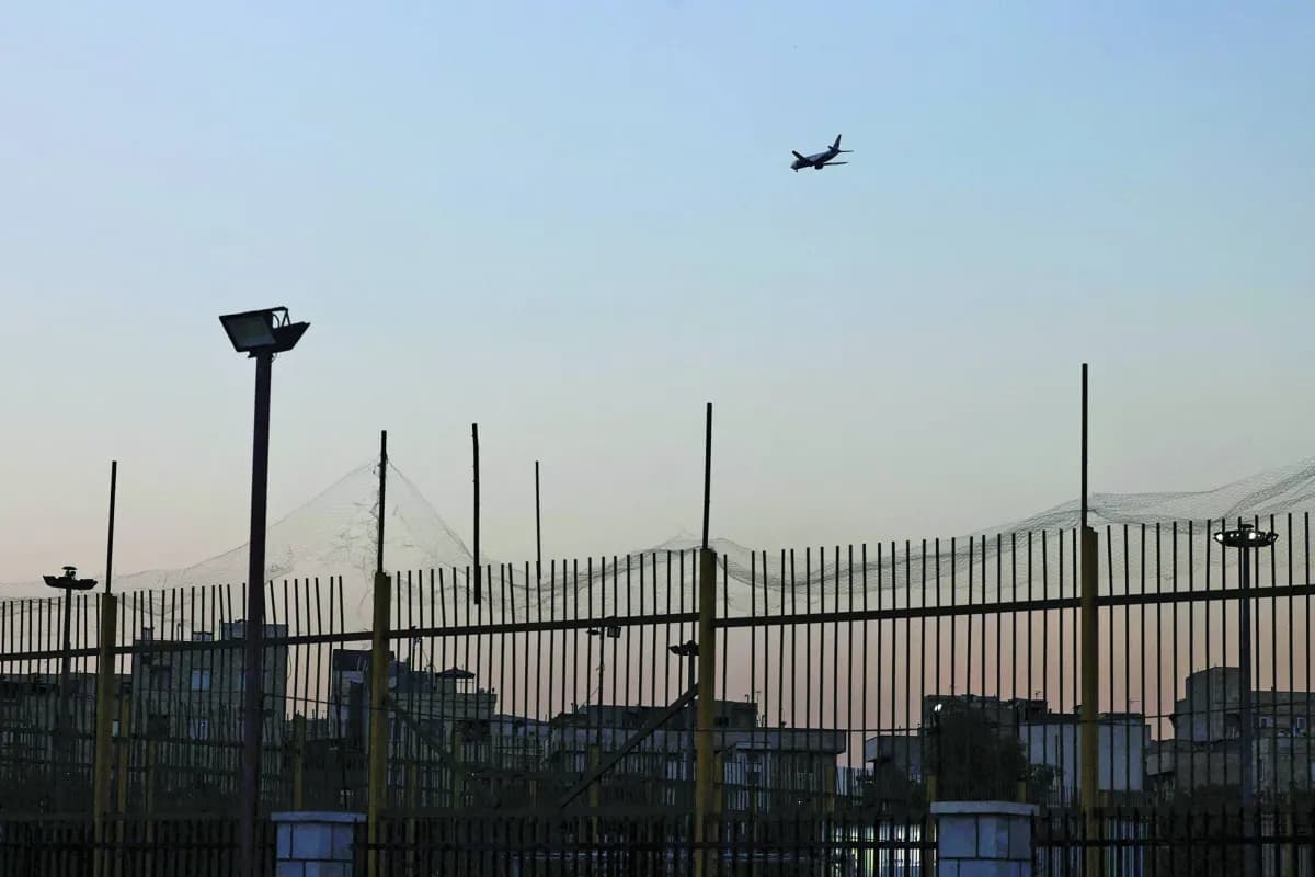 Iraq Faces Campaign to Lift Iran Flight Ban