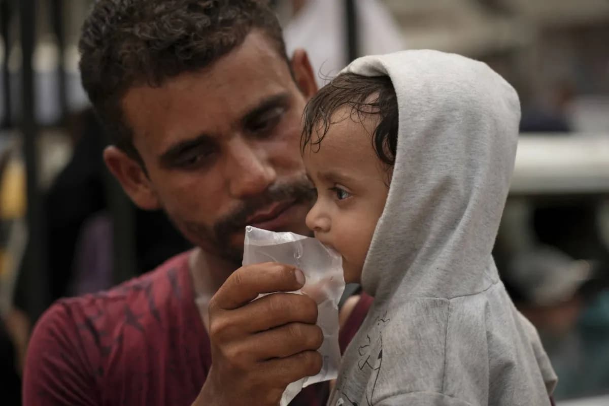 Hamas members face salary withdrawal issues