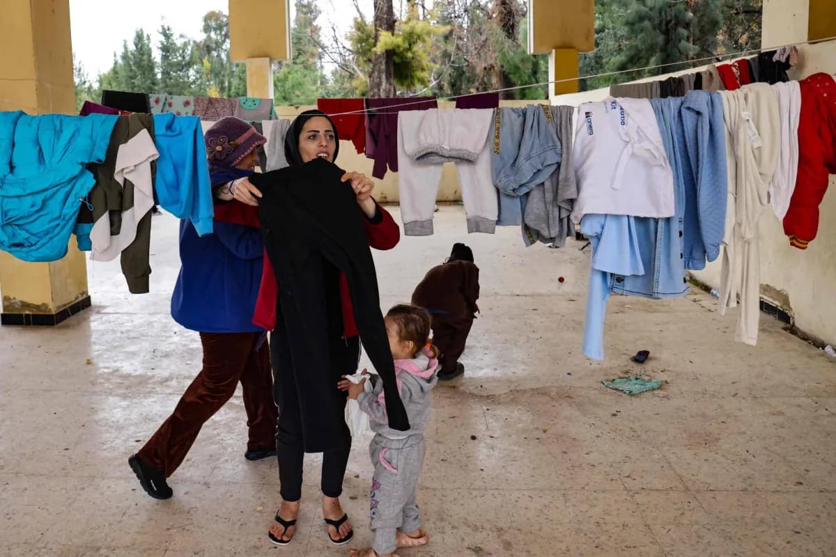 Lebanese Sour schools' evacuation triggers IDP protests