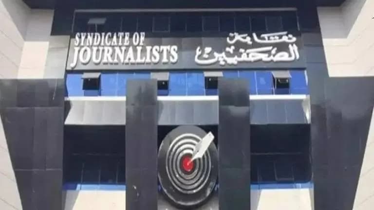 Egypt detains 6 journalists amid calls for release