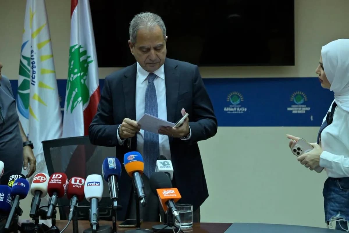 وزير الطاقة يعتكف عن حضور جلسات الحكومة في لبنان