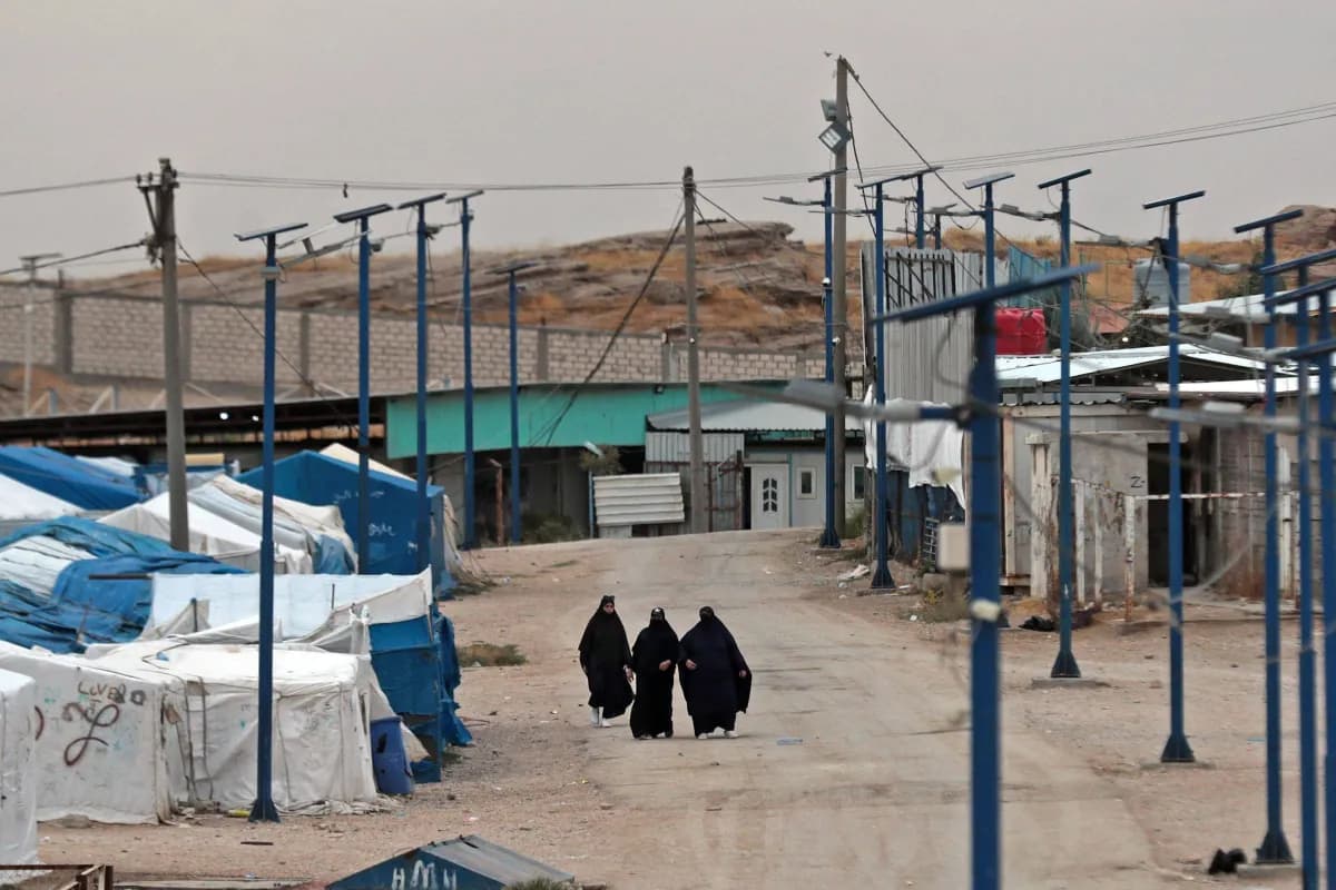 2200 militants' family members remain in Kurdish camp