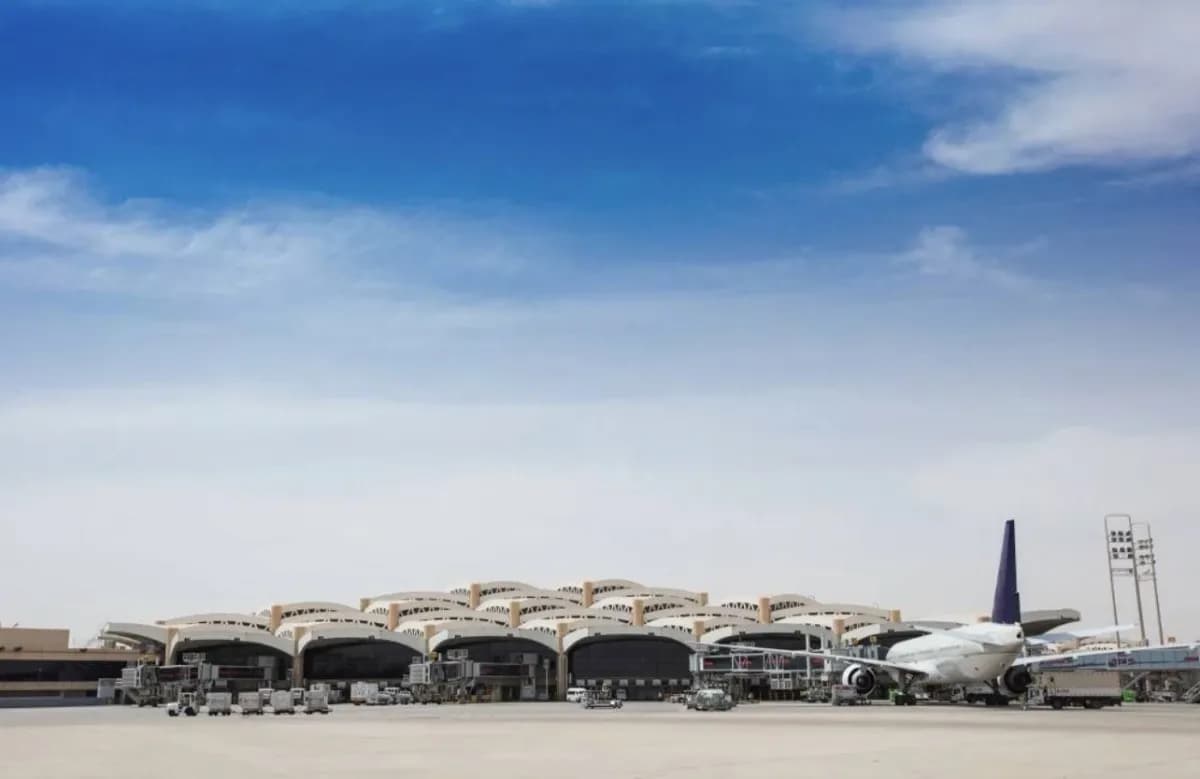 Saudi Civil Aviation halts Riyadh Airport after attack